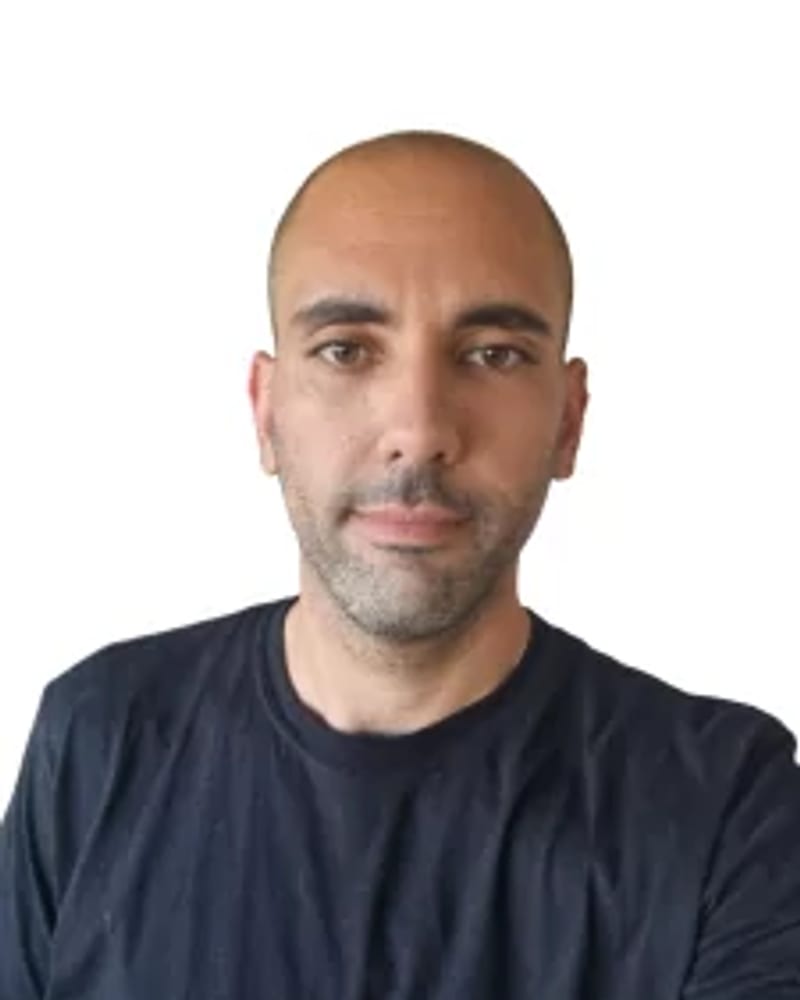 Portrait of Shafrir Kashi